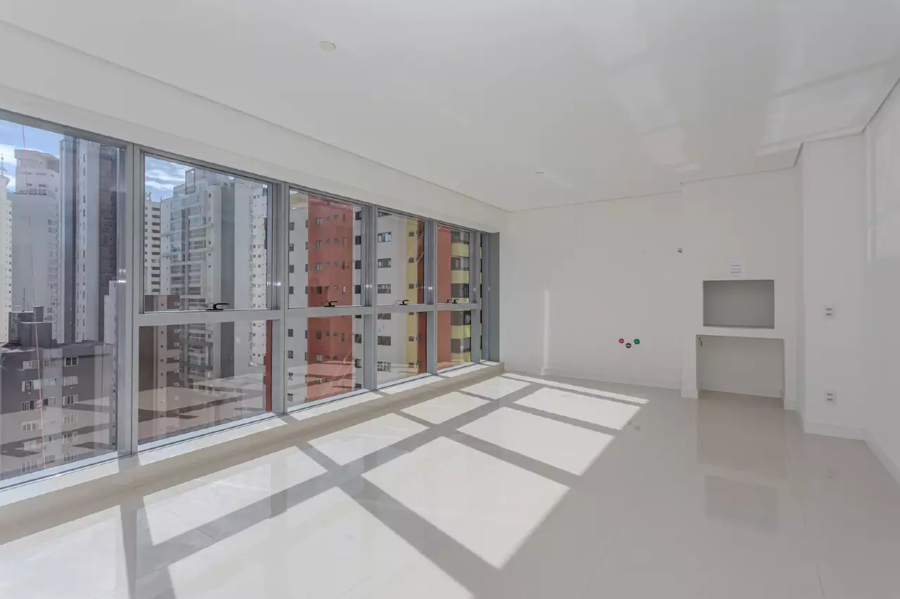 Apartamento à venda no Vitra by Pininfarina, Balneário Camboriú