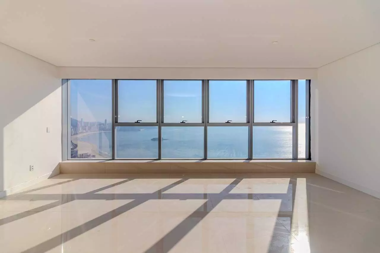 Apartamento à venda no Vitra by Pininfarina, Balneário Camboriú